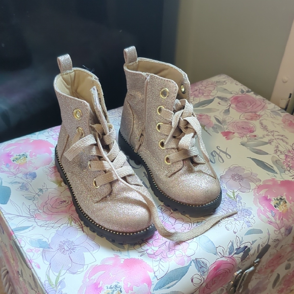Cynthia Rowley Sparkling Gold Kids Boots